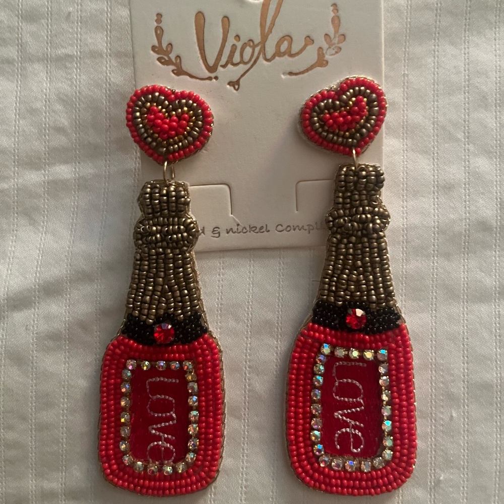 New LOVE bottle pierced beaded earrings